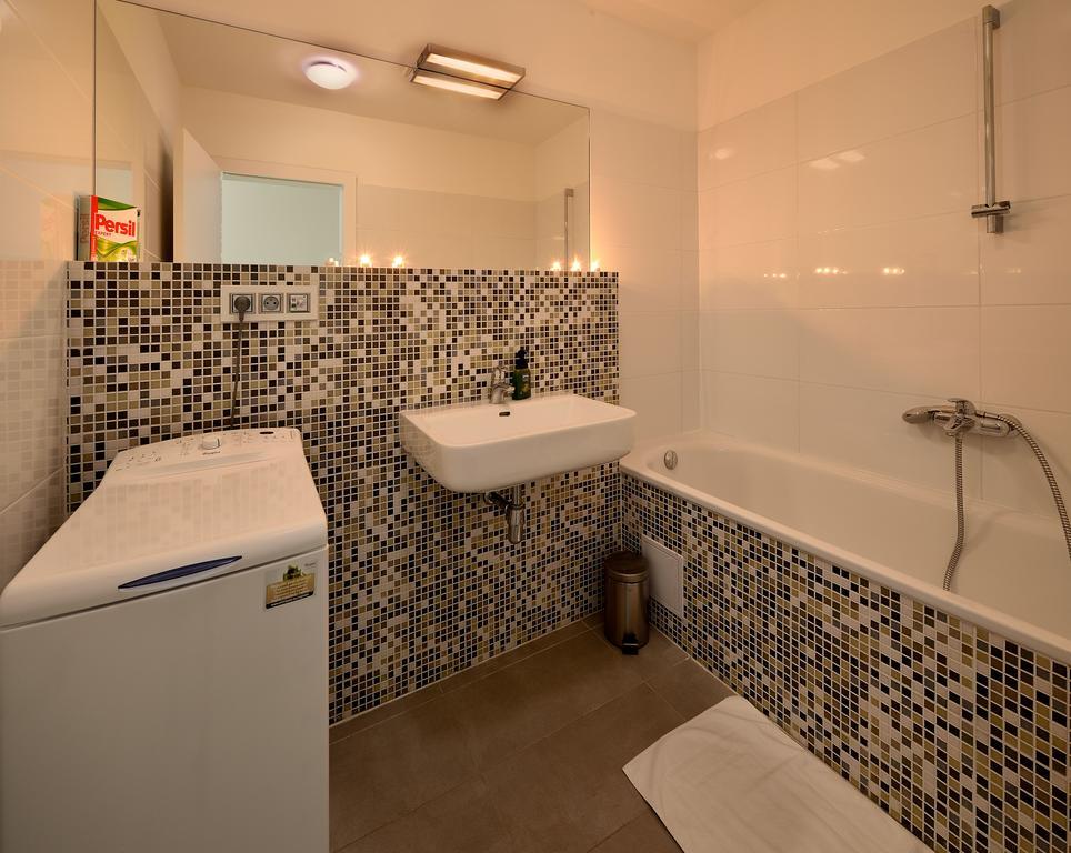 Ambiente Serviced Apartments - Dunajska Bratislava Habitación foto